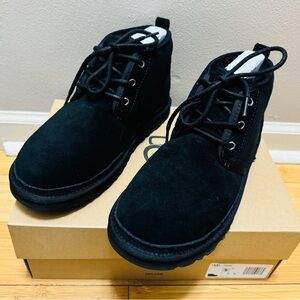 UGG Neumel Women’s Size 9 Black/Only Worn Once